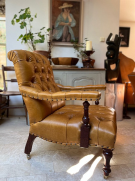 Gladstone Chair