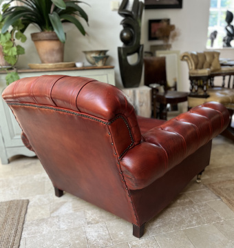 Vintage Red/Oxblood Lansdown Chair
