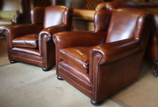 Winged Leather Club Pair