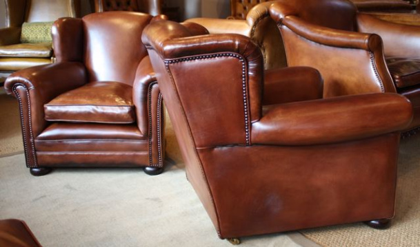Winged Leather Club Pair