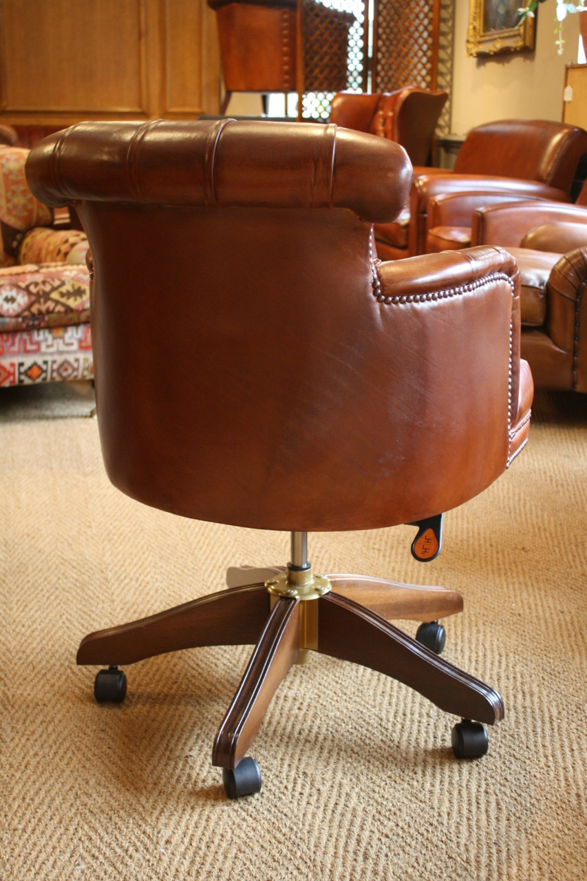 captains desk chair