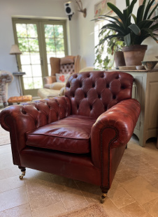 Vintage Red/Oxblood Lansdown Chair